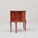 1042 5345 CHEST OF DRAWERS